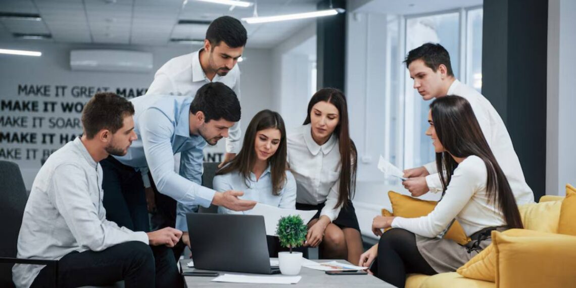 Branding for the Future: Adapting to Evolving Consumer Trends and Expectations