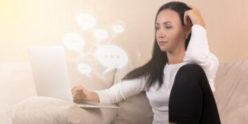 Why You Should Consult a Psychologist Online Today