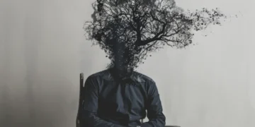 From Isolation to Connection The Benefits of Safe Online Chatrooms for Mental Health