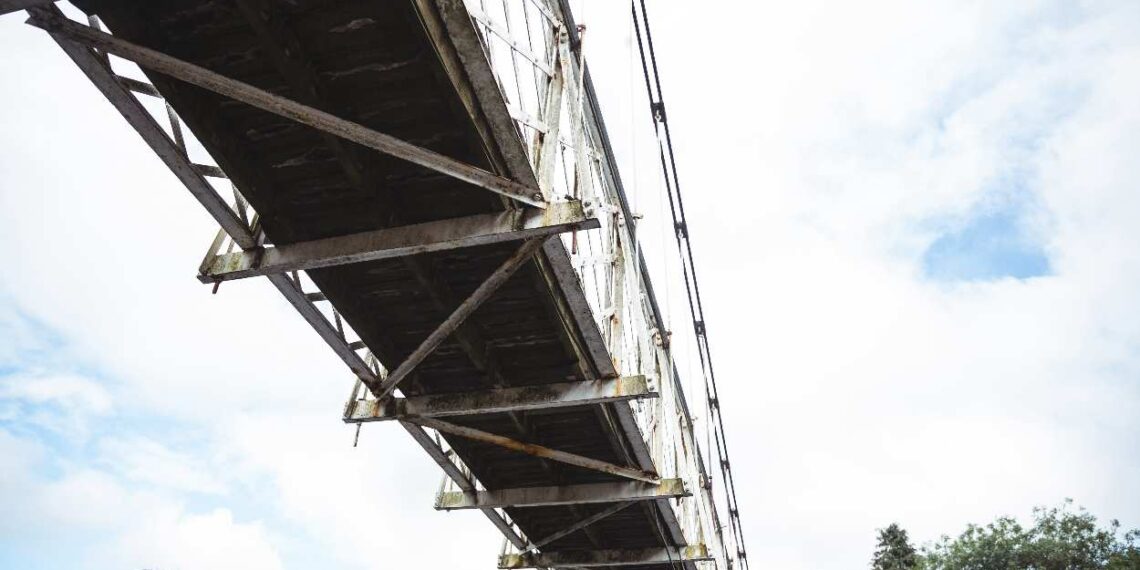 How do Bridge Beams Allow Safe Transportation