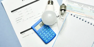 How Australian Households Can Shrink Their Monthly Utility Bills