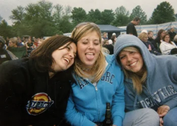reconnecting-with-old-friends