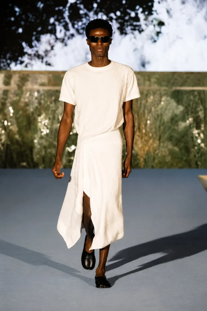 07 mens resort skirt